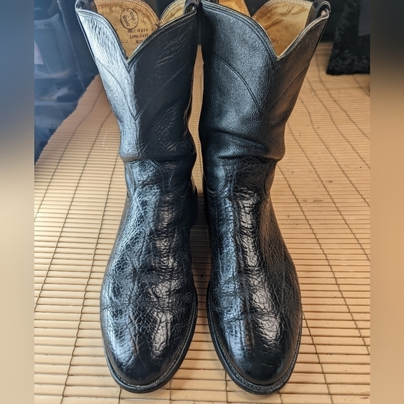 Justin Boots 3187 Classic Roper Boots Black Shrunken Shoulder Bullhide Roper Toe - Picture 1 of 10